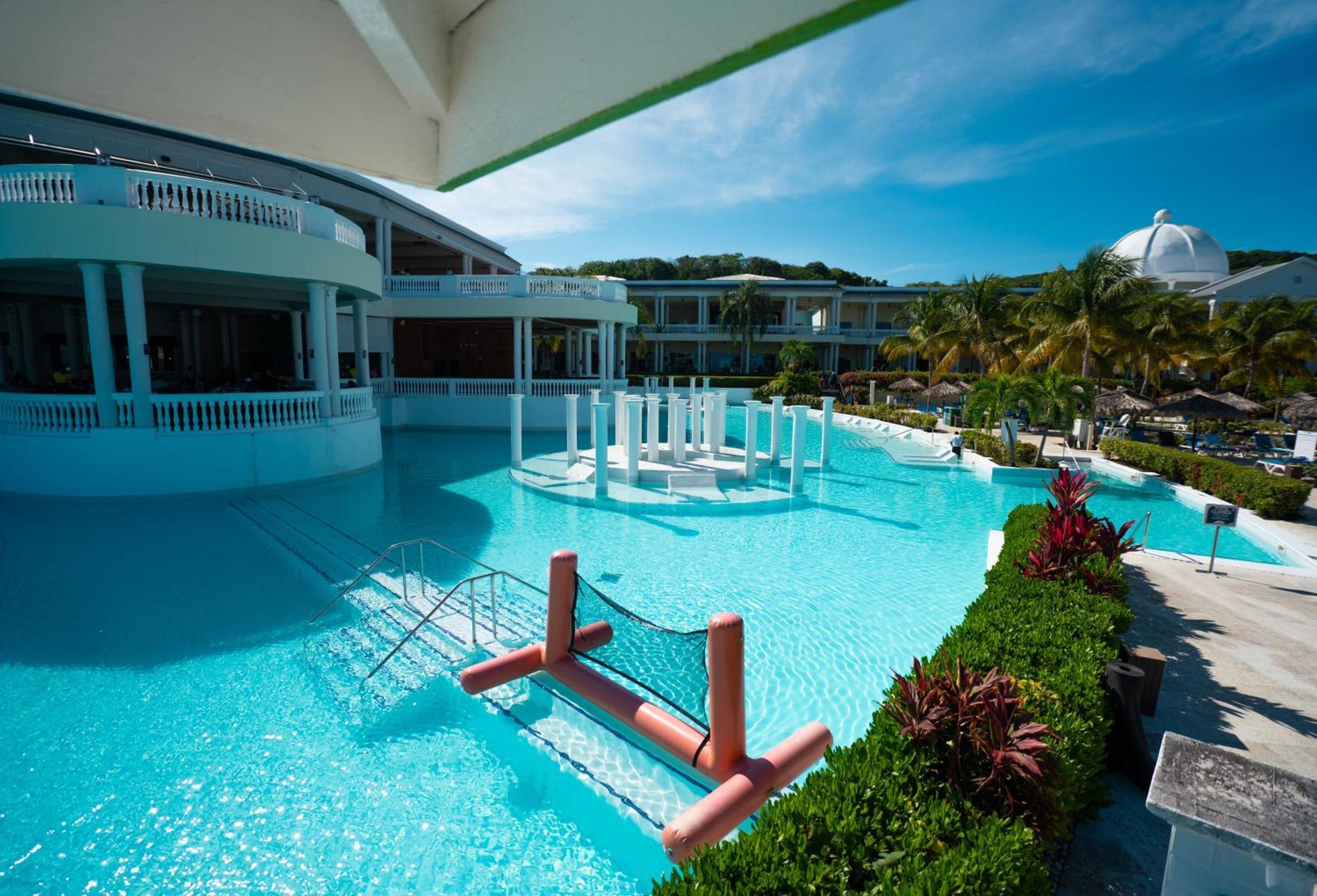 The Signature Level At Grand Palladium Lady Hamilton Resort & Spa 루세아 외부 사진
