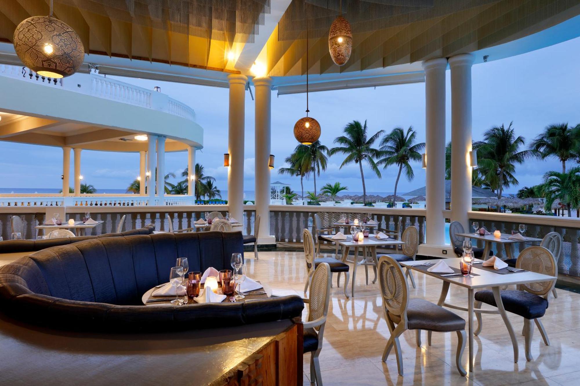 The Signature Level At Grand Palladium Lady Hamilton Resort & Spa 루세아 외부 사진