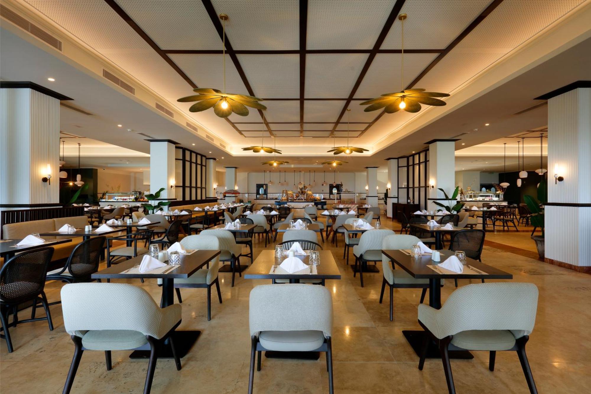 The Signature Level At Grand Palladium Lady Hamilton Resort & Spa 루세아 외부 사진