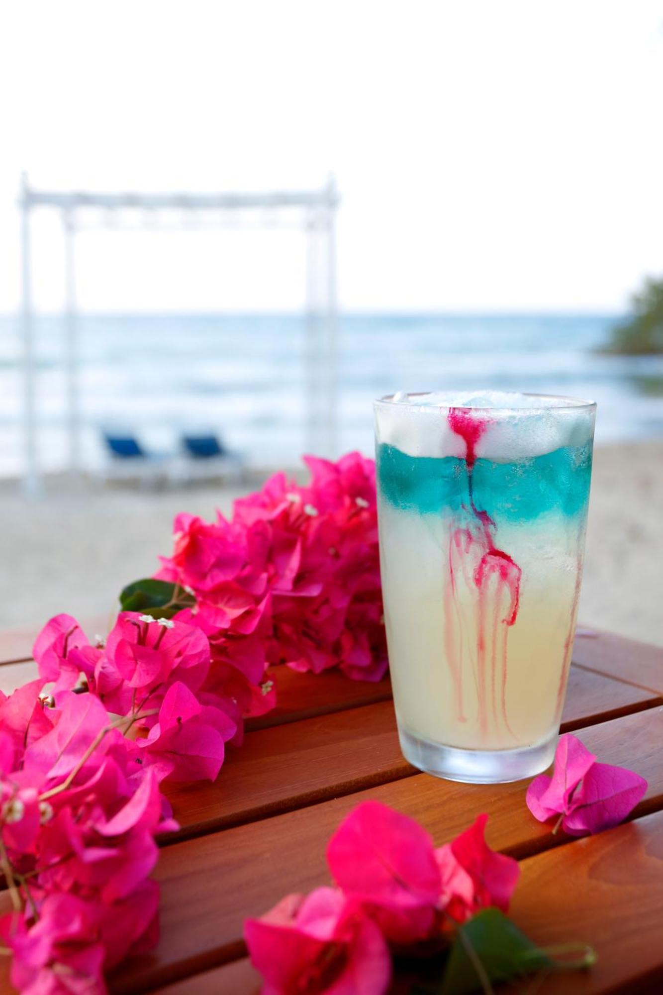 The Signature Level At Grand Palladium Lady Hamilton Resort & Spa 루세아 외부 사진
