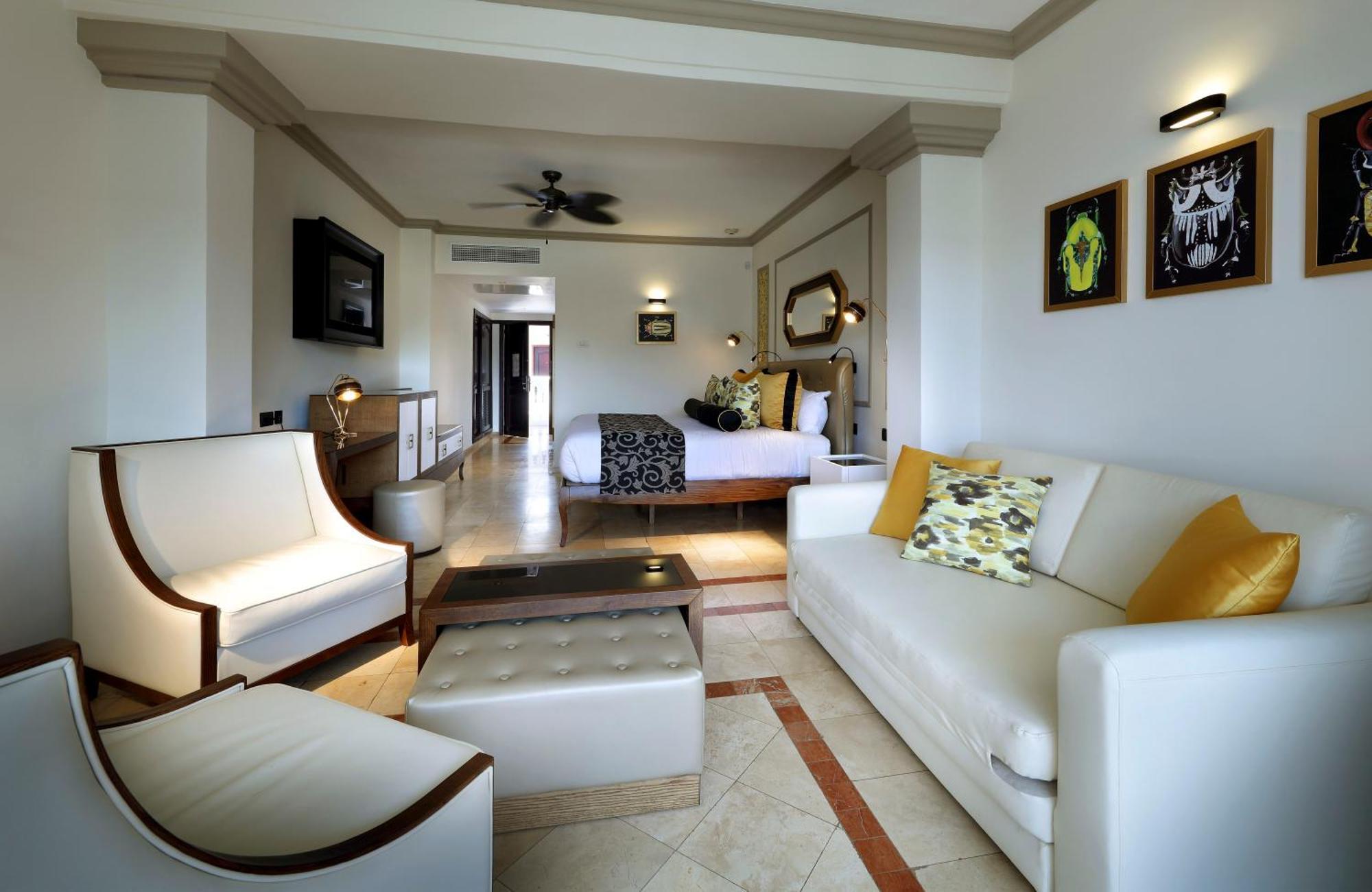 The Signature Level At Grand Palladium Lady Hamilton Resort & Spa 루세아 외부 사진