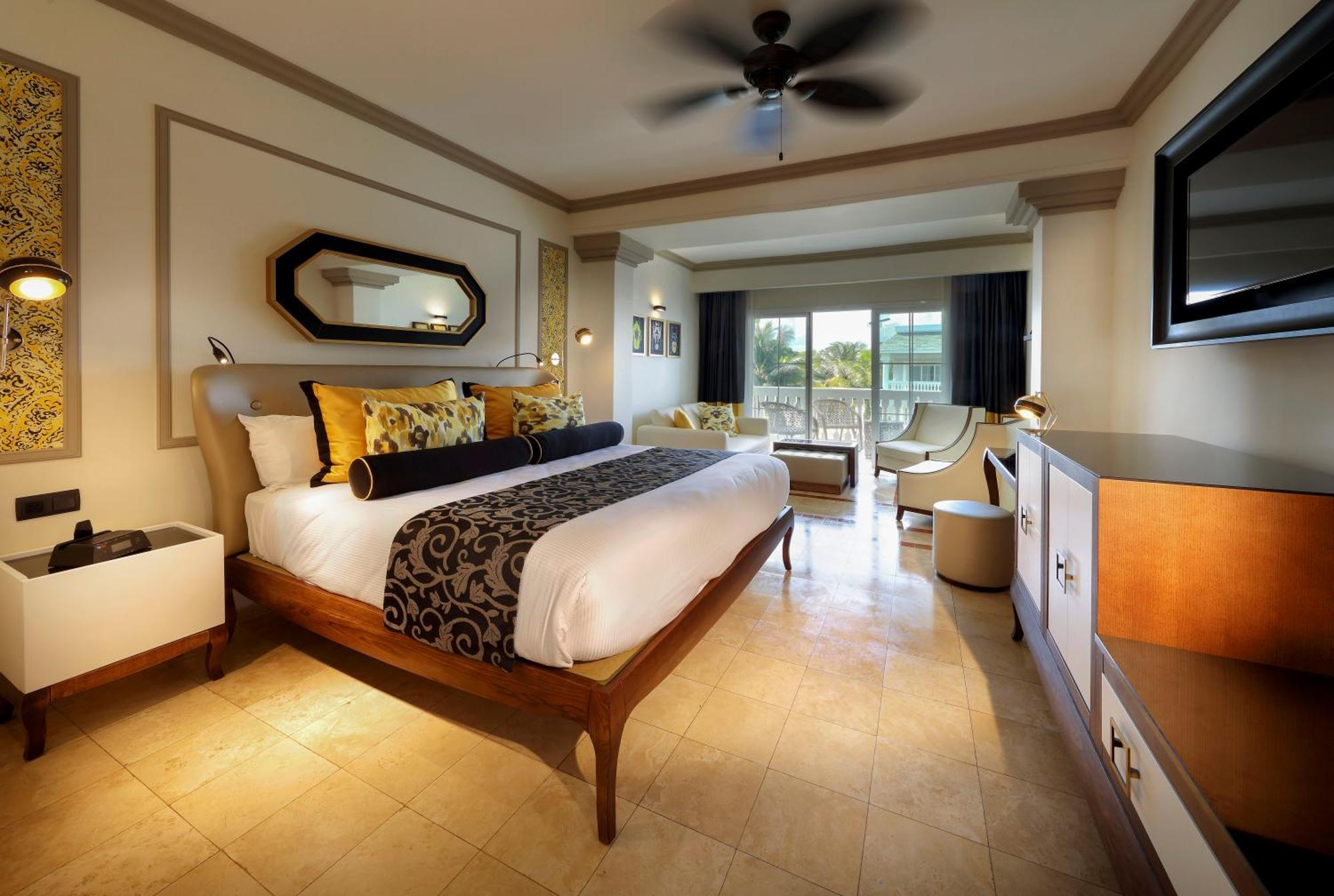 The Signature Level At Grand Palladium Lady Hamilton Resort & Spa 루세아 외부 사진